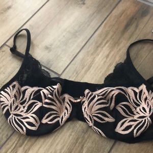La Perla Malizia lace bra 34B